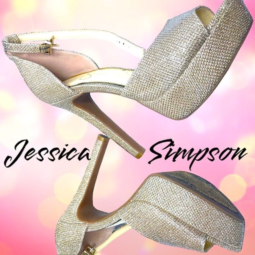 Jessica Simpson l Strappy Shimmery  Sexy Stiletto’s l Gold Platform l 8M l EUC